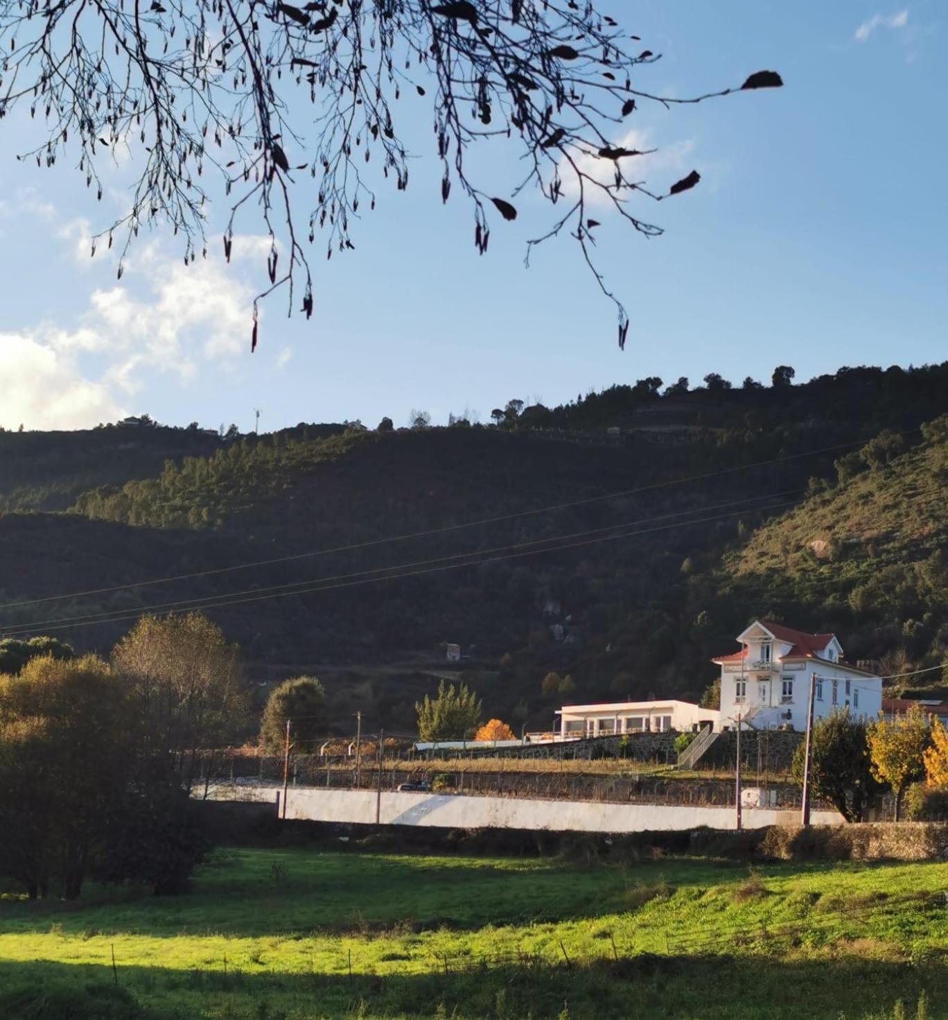 Villa Alzira Seia Zewnętrze zdjęcie